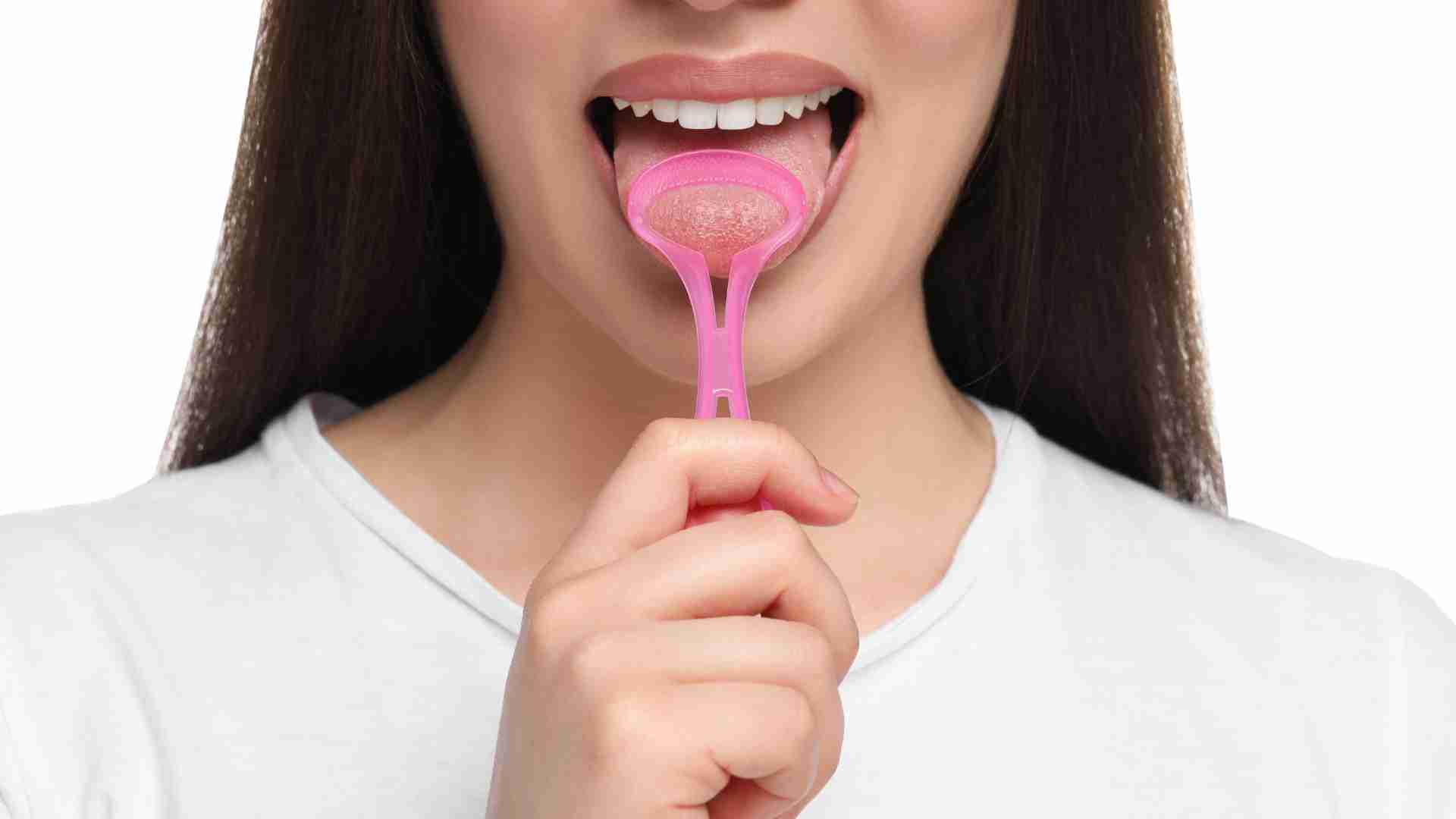 What-Does-It-Mean-When-Your-Tongue-Is-White-Understanding-Oral-Health-Signs