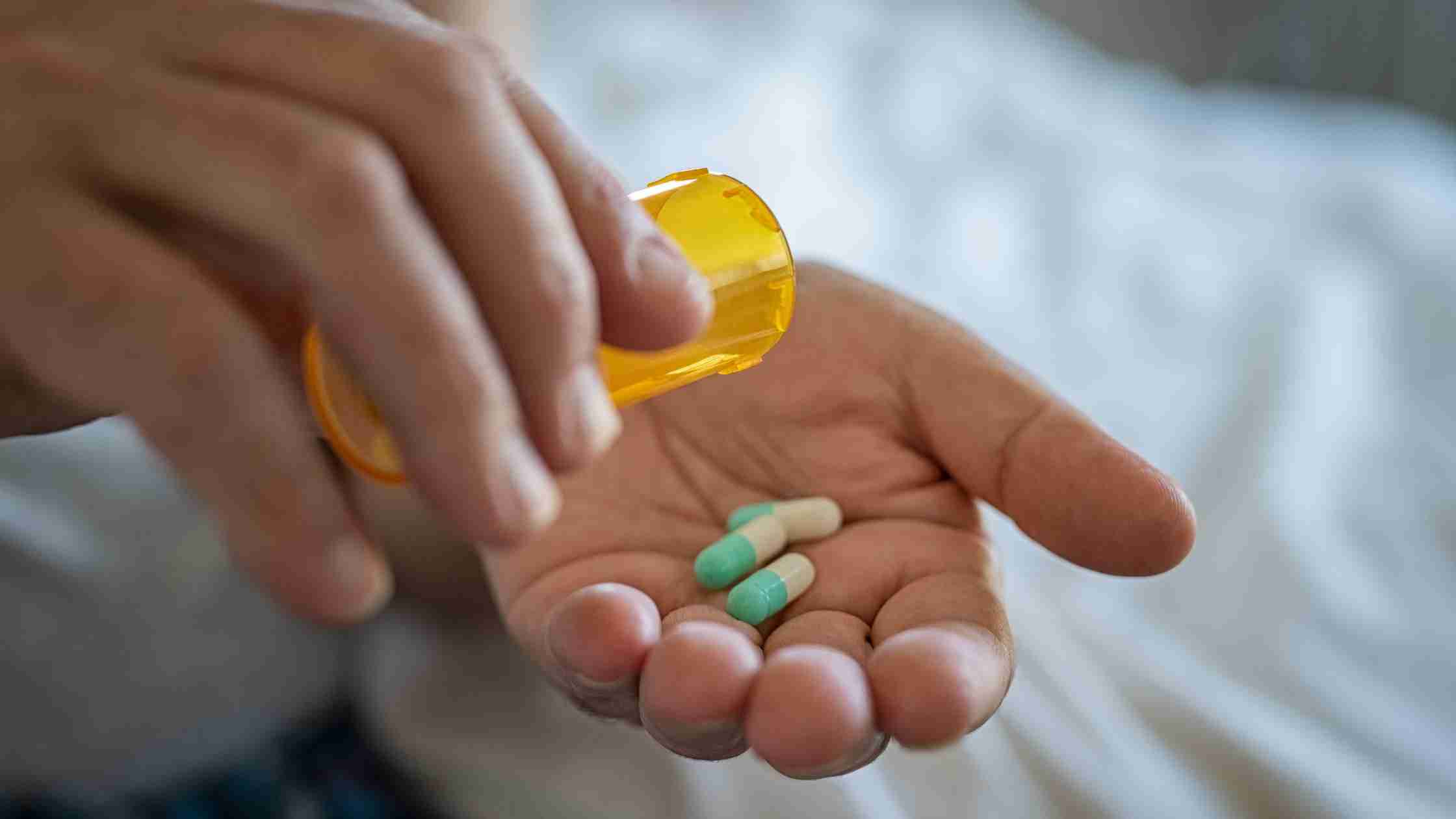 Are Fat Burning Supplements Worth the Risk of Side Effects?